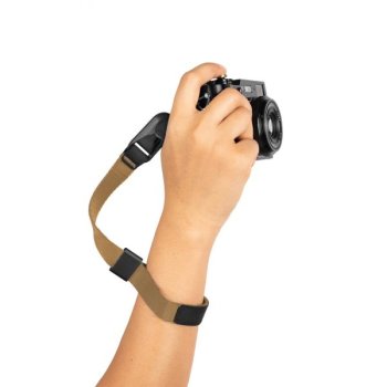 Peak Design Cuff Coyote braun Handschlaufe Handgelenkschlaufe - z.B. für DSLR-Kameras, Systemkameras oder Kompaktkameras